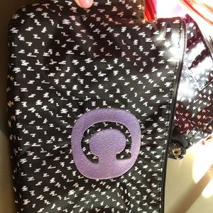 31 swap it pocket with a purple C